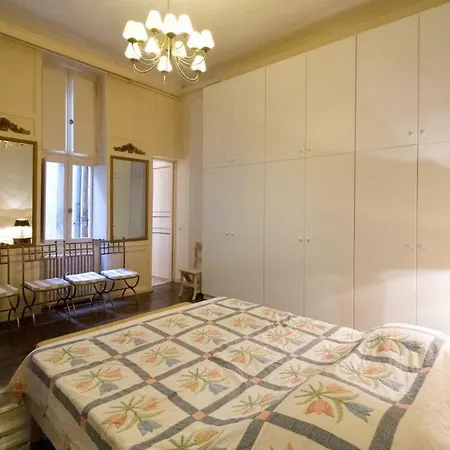 Unique Type Haussmanien - Centre Apartman *